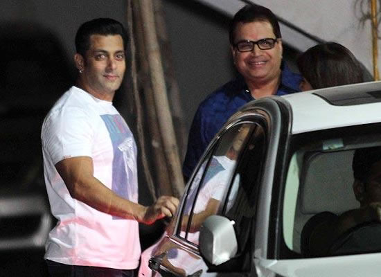 Is Salman a part of Race 3?, responds Producer Ramesh Taurani!