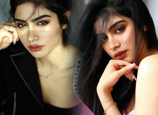 Khushi Kapoor's elegancy and beauty in a latest photo-shoot!