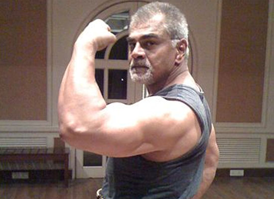 Bollywood is for the young actors, says veteran star Sharat Saxena!