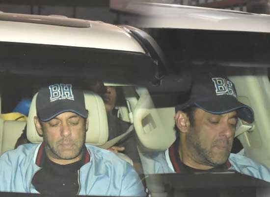 Salman Khan's casual avatar in a blue jacket during a clinic's visit in Bandra!