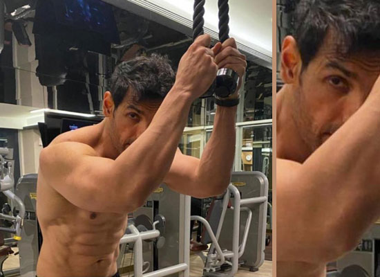 John Abraham to flaunt his chiselled body in a shirtless pic!