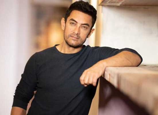 Superstar Aamir Khan locks Christmas 2024 for his next film!