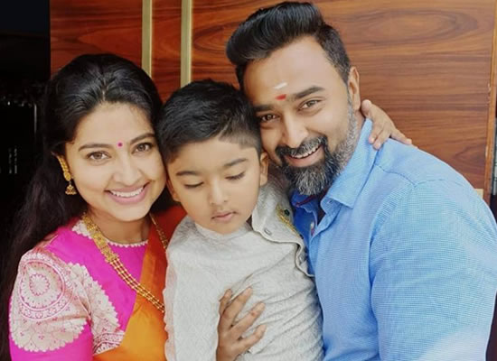 South star couple Sneha and Prasanna are expecting their second baby!