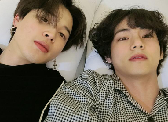 BTS members V and Jimin post a four am bed selfie!