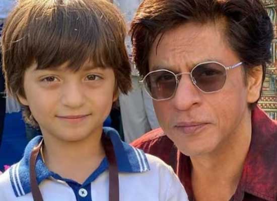 Shah Rukh Khan's Adorable Fatherly Side for AbRam!