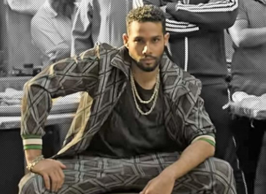 Gully Boy's star Siddhant Chaturvedi signs a big deal with a mega film production house?