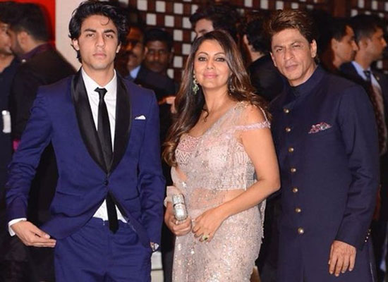 Aryan Khan opens about her parents SRK and Gauri Khan's on his new venture! Aryan Khan opens about her parents SRK and Gauri Khan's on his new venture!