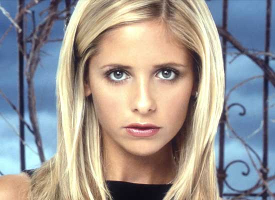 Sarah Michelle Gellar Shares Encouraging News About the Buffy Reboot!