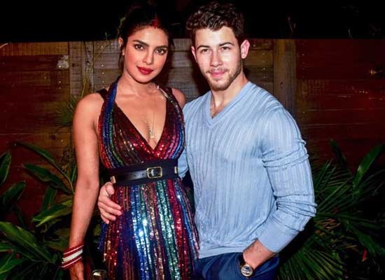 Nick Jonas to reveal Priyanka Chopra's friends taught him 'bad phrases' in Hindi!